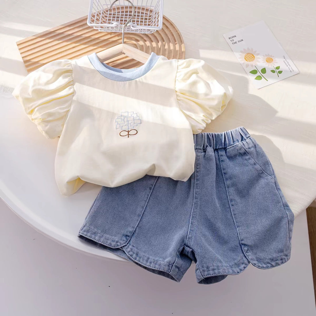 [363725] - Setelan Baju Lengan Pendek Balon Celana Jeans Pendek Fashion Anak Perempuan - Motif Geometry Flower