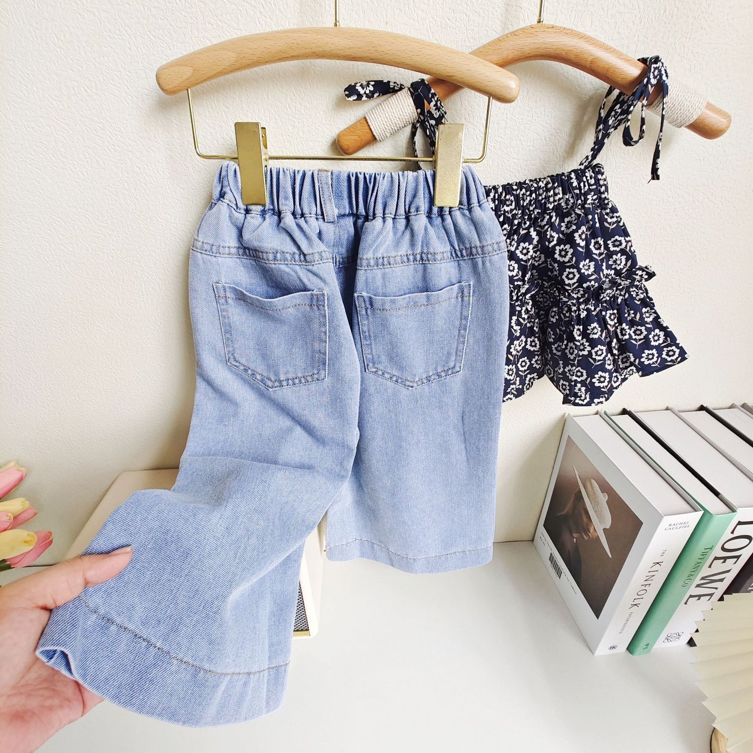 [363615] - Setelan Blouse Crop Celana Jeans Kulot Import Anak Perempuan - Motif Shadow Flower