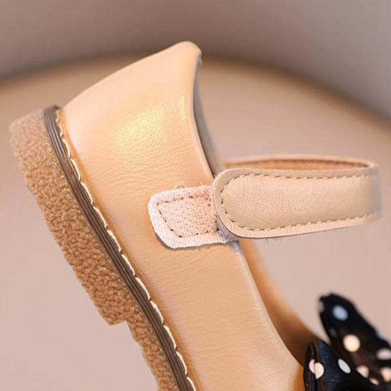 [381182] - Trendy Sepatu Slip On Anak Import - Motif Spotted Ribbon