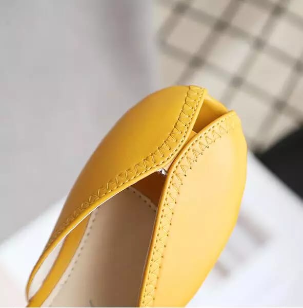 [381120-WHITE] - Flat Sandal Selop Anak Perempuan Import - Motif Zig Zag Stitch